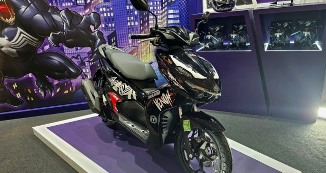 Chiêm ngưỡng Honda Air Blade bản đặc biệt vừa ra mắt tại Việt Nam, fan Marvel không thể bỏ qua